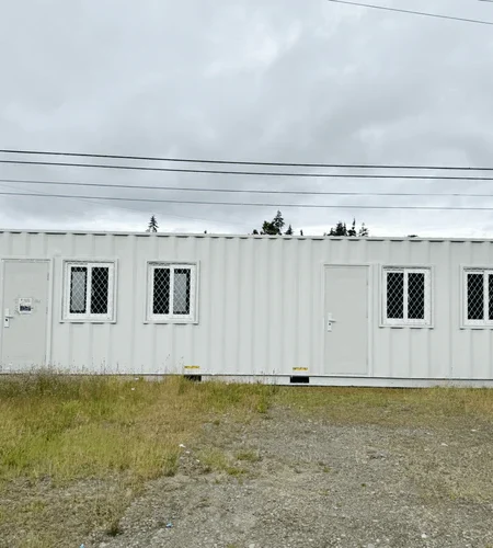 Casa de almacenamiento de 40 pies con 2 dormitorios y 2 baños – Moderna y duradera