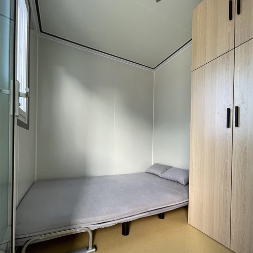 Oficina portátil moderna de 7’x20′ con dormitorio – Versátil y cómoda - Imagen 7